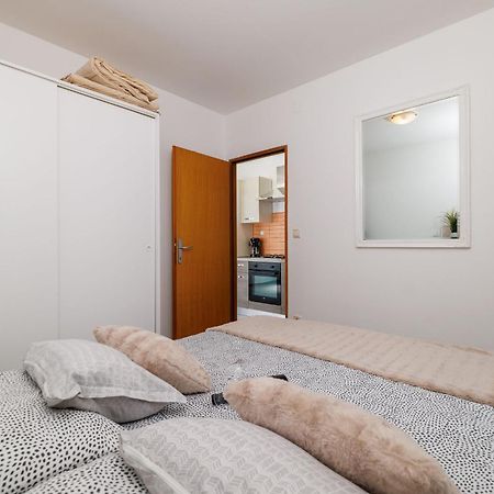 Apartments Luna Crikvenica Eksteriør billede